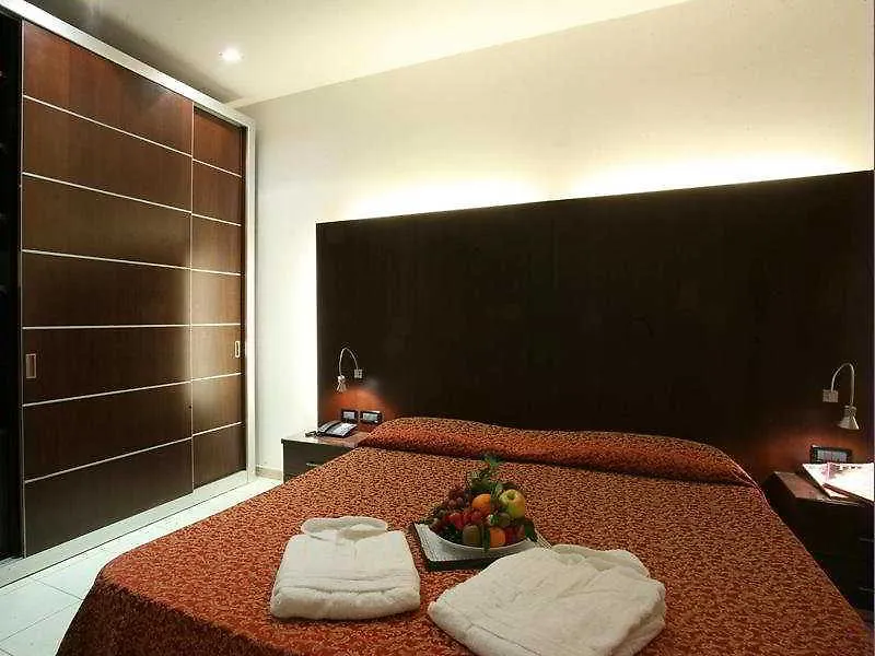 **** Aparthotel Residence Domus Italy