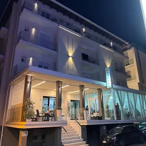 Vienna Rivazzurra Hotel
